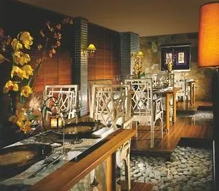 Alva Park Costa Brava Szálloda 5*